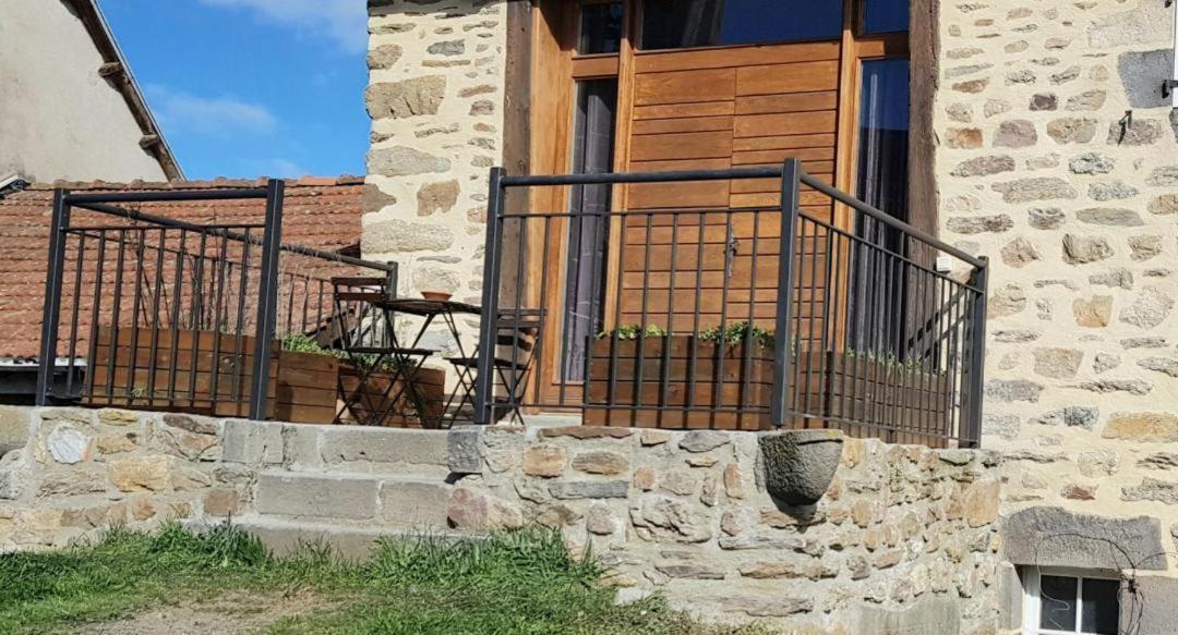 Le Relais D'Anglards Apartment Luaran gambar